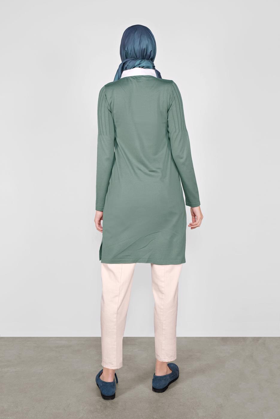 Tesettür giyim YEŞİL POLO YAKA KENDİNDEN DESENLİ TRİKO TUNIC 41016 