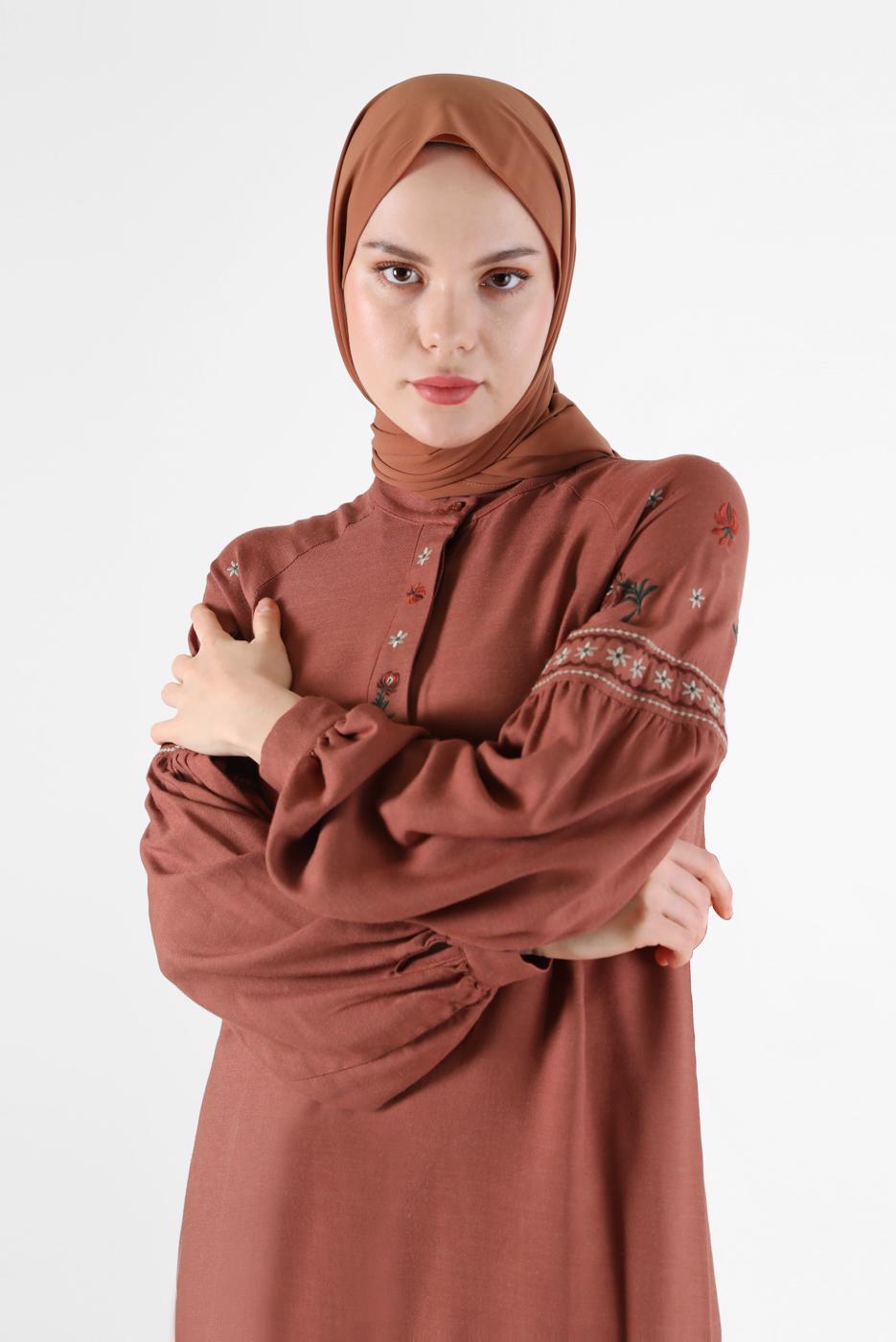 Tesettür giyim KAHVE ALVİNA İŞLEME DETAYLI TUNİK T 42396 
