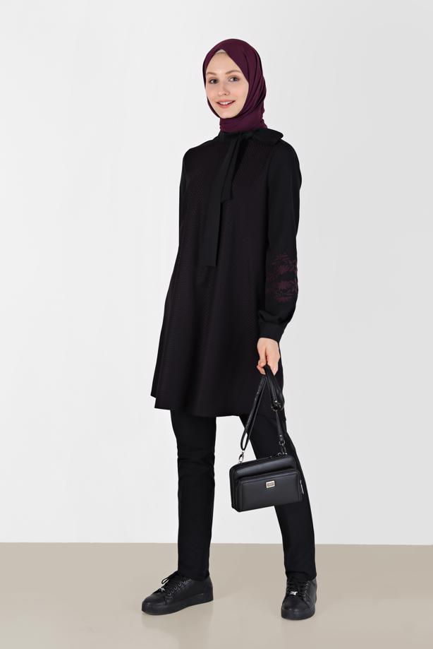 Hijab clothing PLUM ALVINA TUNIC WITH TIED COLLAR T 42443 - TRENDTESETTÜR