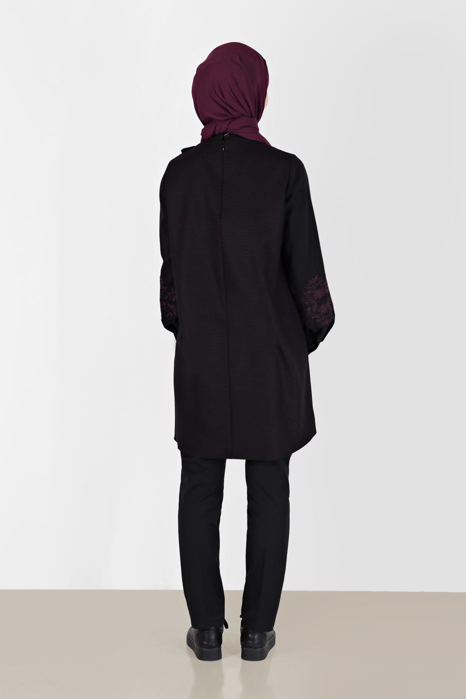 Hijab clothing PLUM ALVINA TUNIC WITH TIED COLLAR T 42443