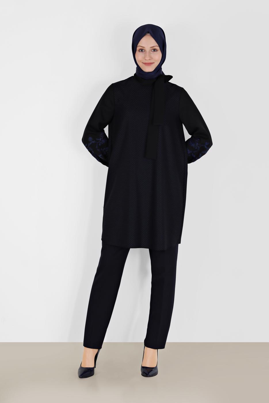 Hijab clothing NAVY BLUE ALVINA TUNIC WITH TIED COLLAR T 42443