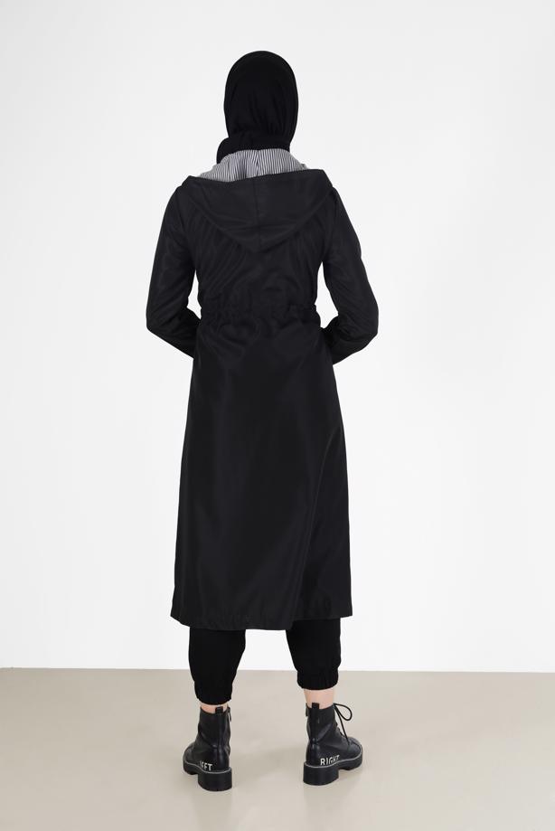 Tesettür giyim  BELİ BÜZGÜLÜ KAPÜŞONLU TRENÇKOT 0077  - TRENDTESETTÜR