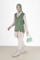 Tesettür giyim YEŞİL PÜSKÜL DETAYLI TRİKO SÜVETER 14541 