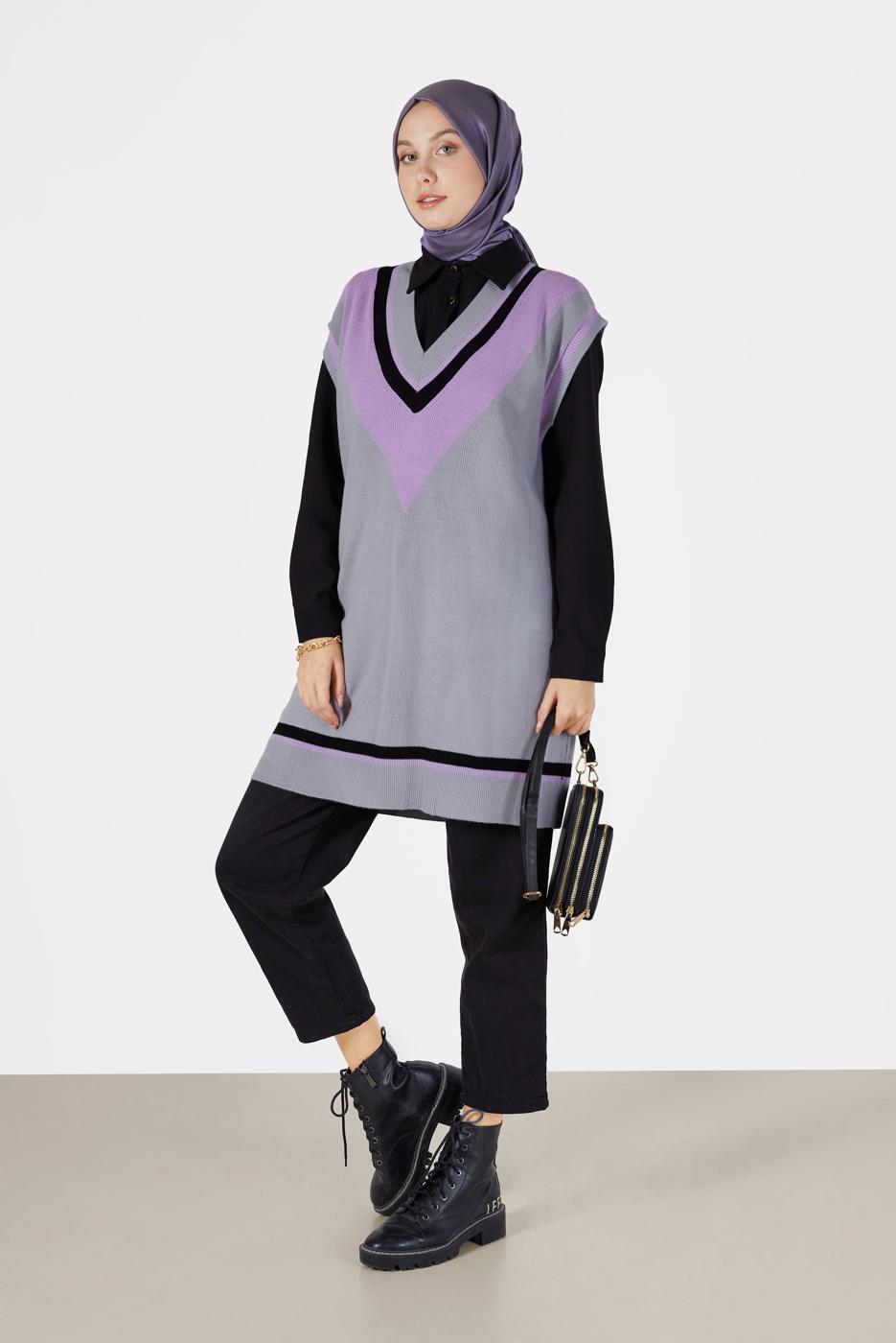 Tesettür giyim GRİ ÜÇ RENK V YAKA SÜVETER 15541 