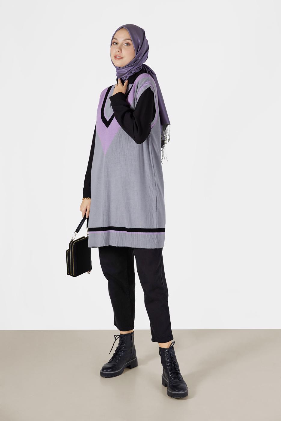 Tesettür giyim GRİ ÜÇ RENK V YAKA SÜVETER 15541 