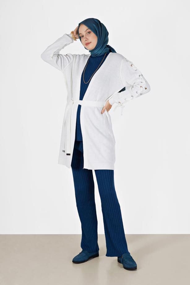 Vêtements hijab  EYELET DETAIL BELTED KNITWEAR CARDIGAN 23541  - TRENDTESETTÜR