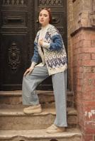 Vêtements hijab CRÈME CARDIGAN EN MAILLE MULTICOLORE À MOTIFS 37501