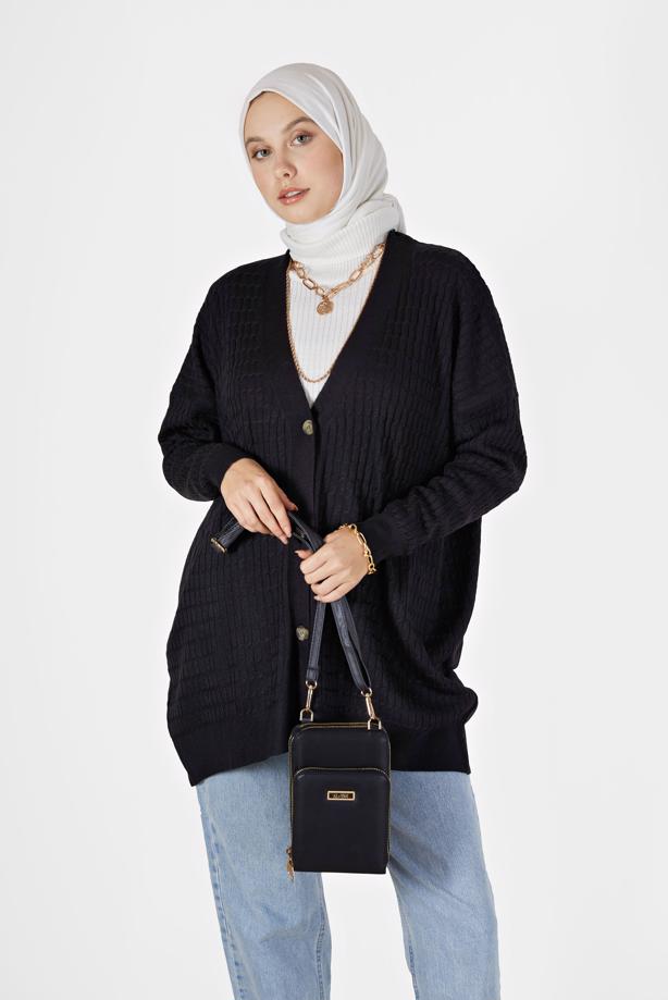 Hijab-Kleidung  SAÇ ÖRGÜLÜ TRİKO HIRKA 52541  - TRENDTESETTÜR