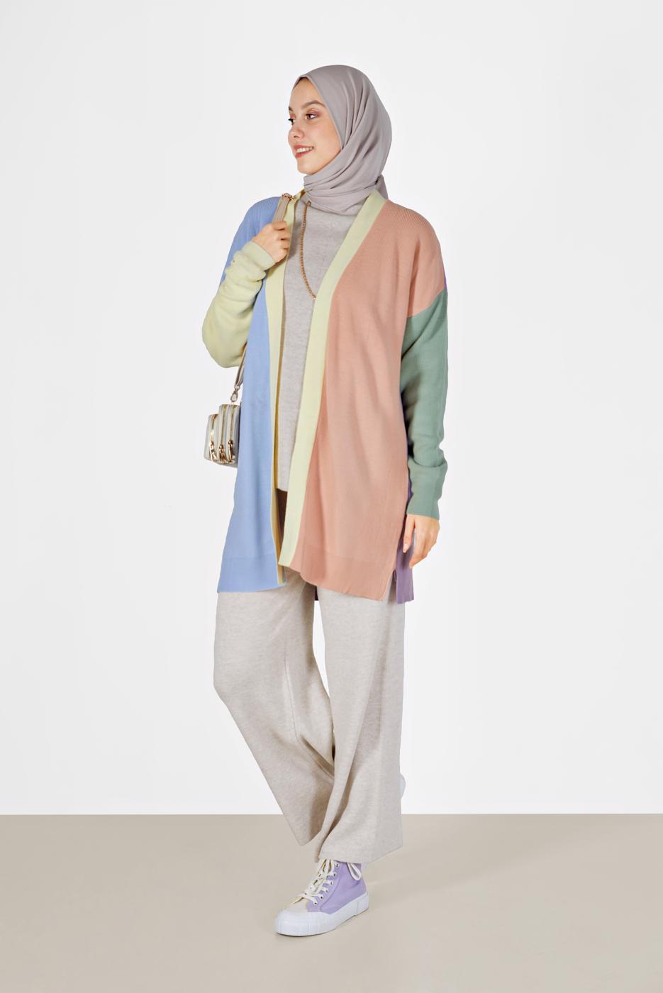 Tesettür giyim MOR ÇOK RENKLİ TRİKO HIRKA 55541