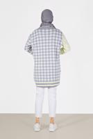 Tesettür giyim GRİ PÖTİKARE DESENLİ CEP DETAYLI TRİKO HIRKA 89541 