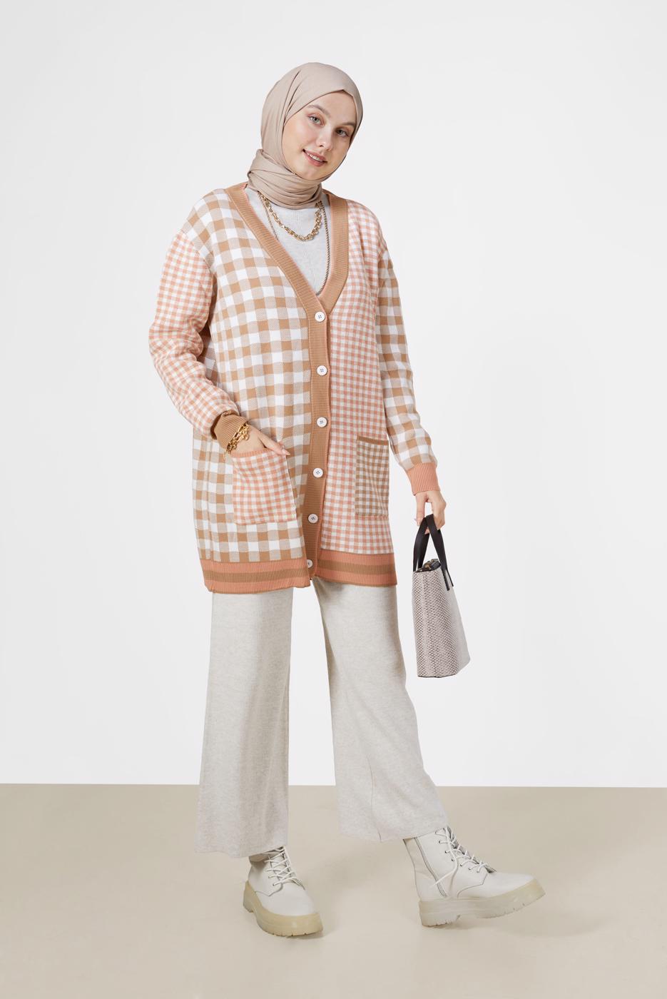 Hijab clothing BROWN GINGHAM PATTERN POCKET DETAIL KNITWEAR CARDIGAN 89541 