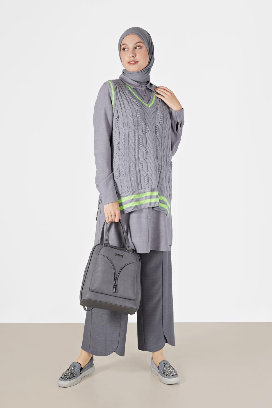 Hijab clothing GREY PATTERNED SWEATER 1727 