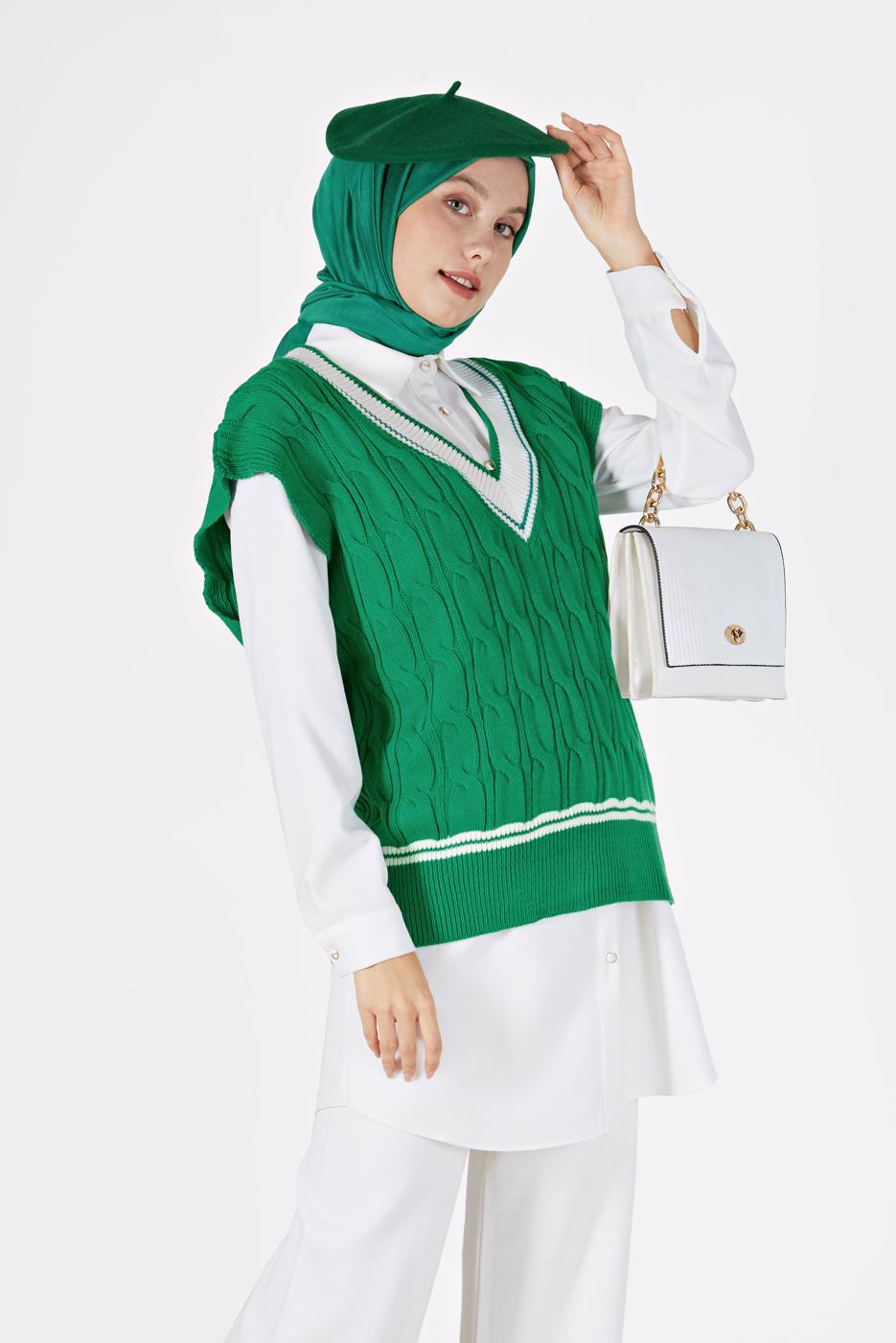 Tesettür giyim YEŞİL ÖRGÜ DESENLİ TRİKO SÜVETER 2527 