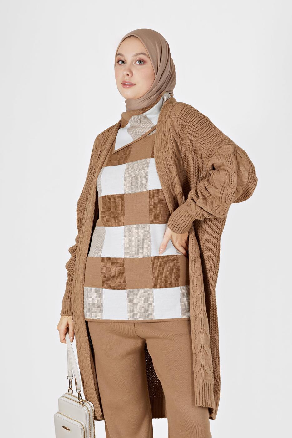 Tesettür giyim KAHVE ÖRGÜ DESENLİ HIRKA 6327 