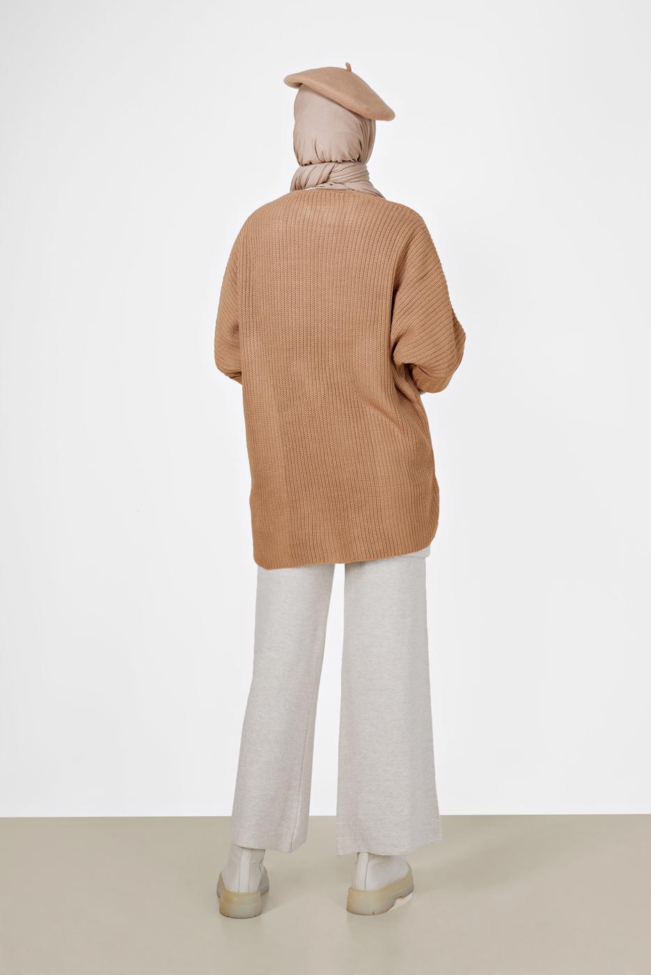 Tesettür giyim KAHVE YARIM KOL CEP DETAYLI HIRKA 6627 