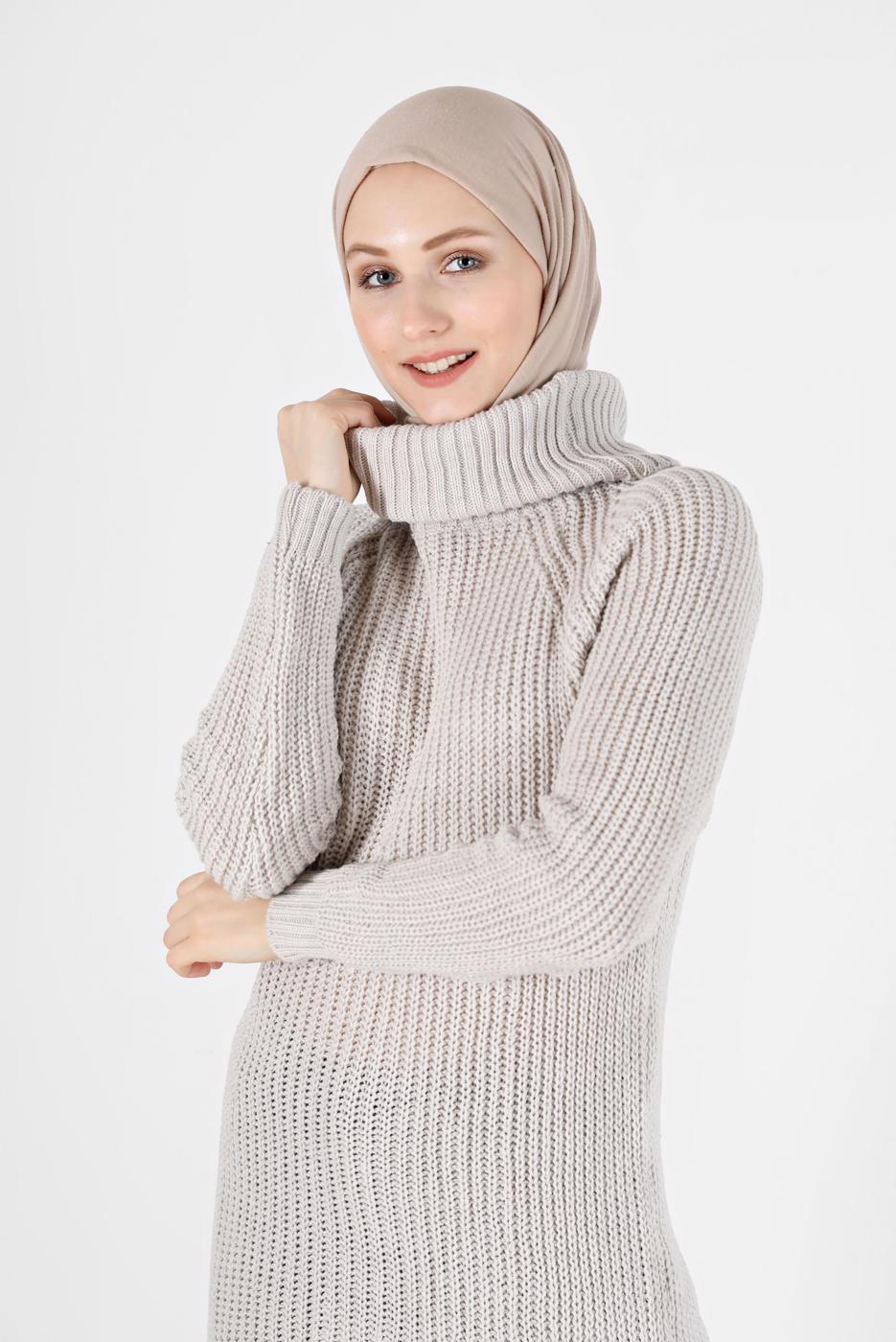Tesettür giyim KREM BALIKÇI YAKA TRİKO TUNİK 7412 