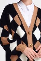 Tesettür giyim SİYAH KARE DESENLİ DÜĞMELİ HIRKA 9527 