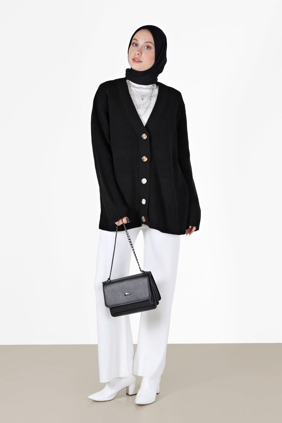 Tesettür giyim SİYAH DÜĞME DETAYLI BASIC TRİKO HIRKA 9905 