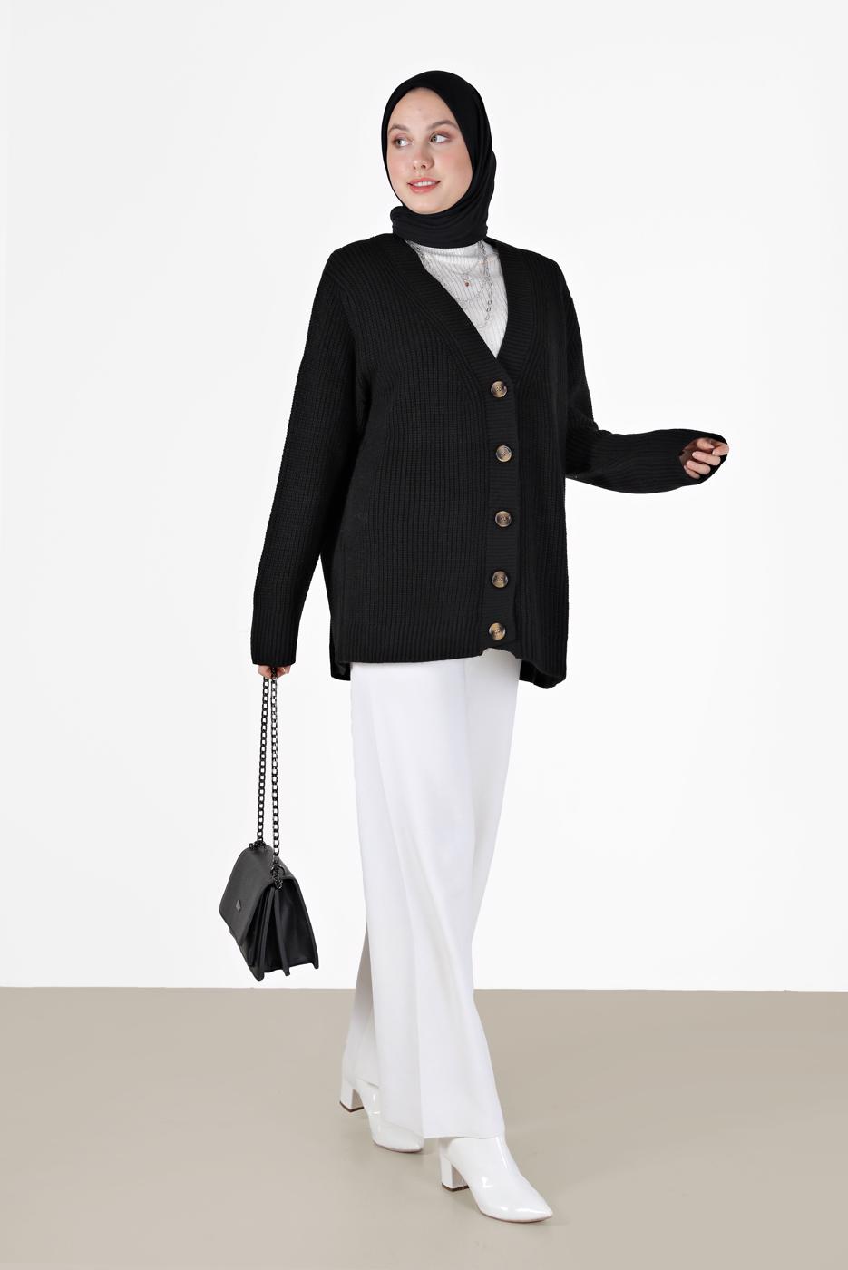 Tesettür giyim SİYAH DÜĞME DETAYLI BASIC TRİKO HIRKA 9905 