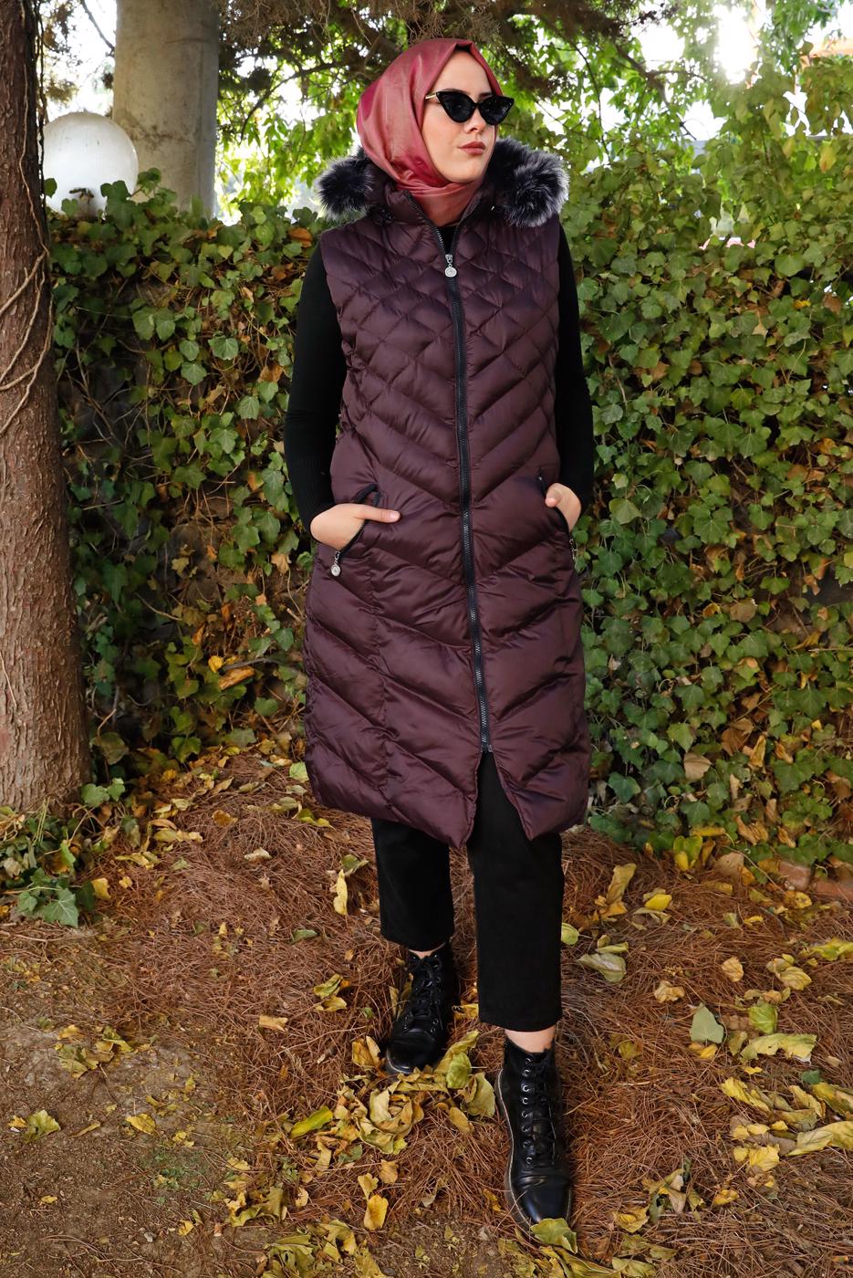 Tesettür giyim MÜRDÜM KAPÜŞONLU KAPİTONE ŞİŞME YELEK 0021	