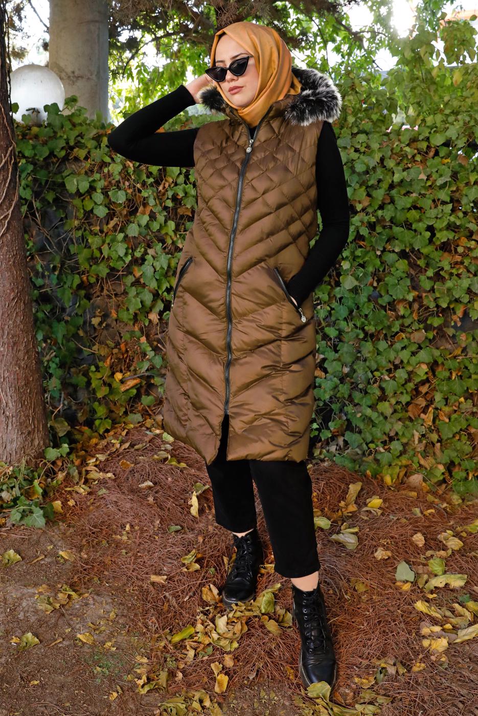 Vêtements hijab VERT GILET MATELASSÉ À CAPUCHE 0021