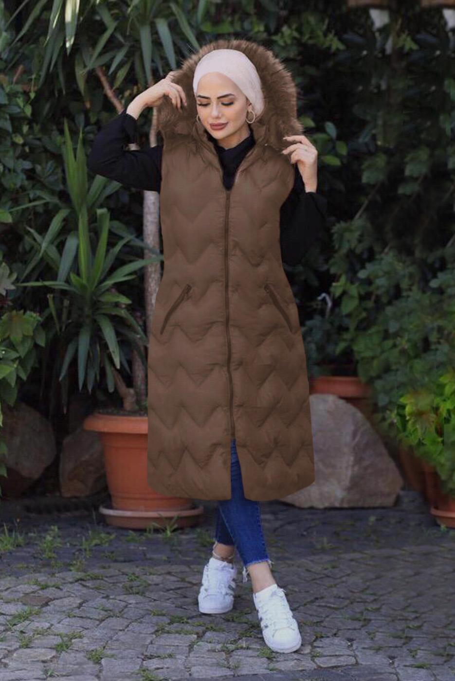 Tesettür giyim TABA KAPÜŞONLU CEP DETAYLI ŞİŞME YELEK 0031 