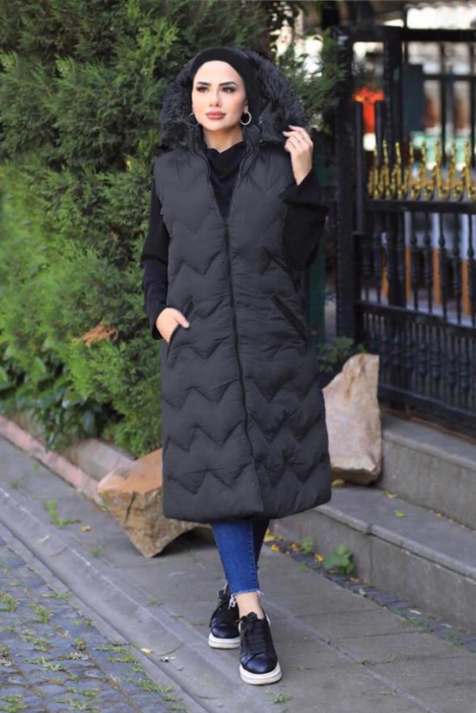 Tesettür giyim GRİ KAPÜŞONLU CEP DETAYLI ŞİŞME YELEK 0031 