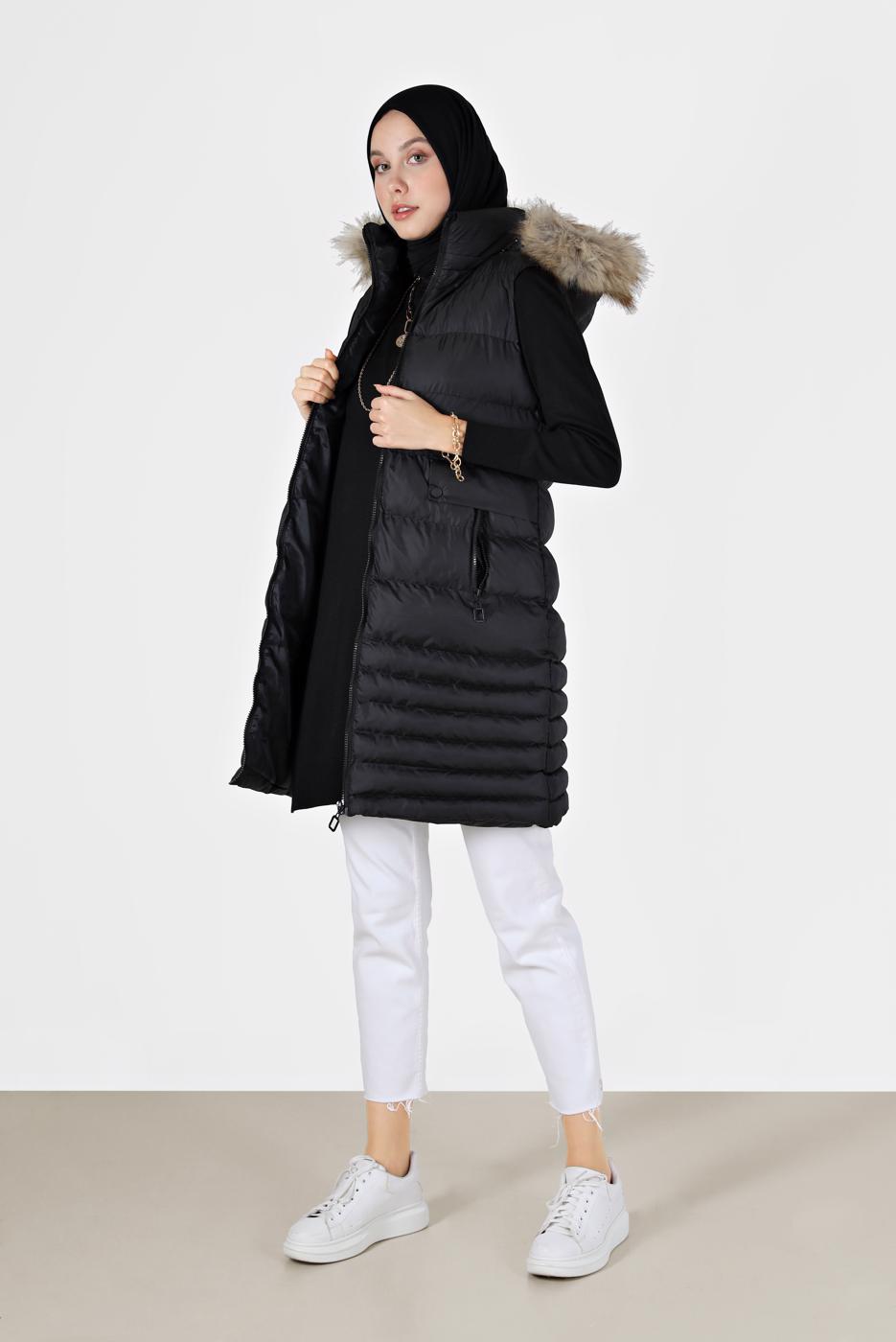 Tesettür giyim SİYAH KAPÜŞONLU FERMUARLI ŞİŞME YELEK 2004 