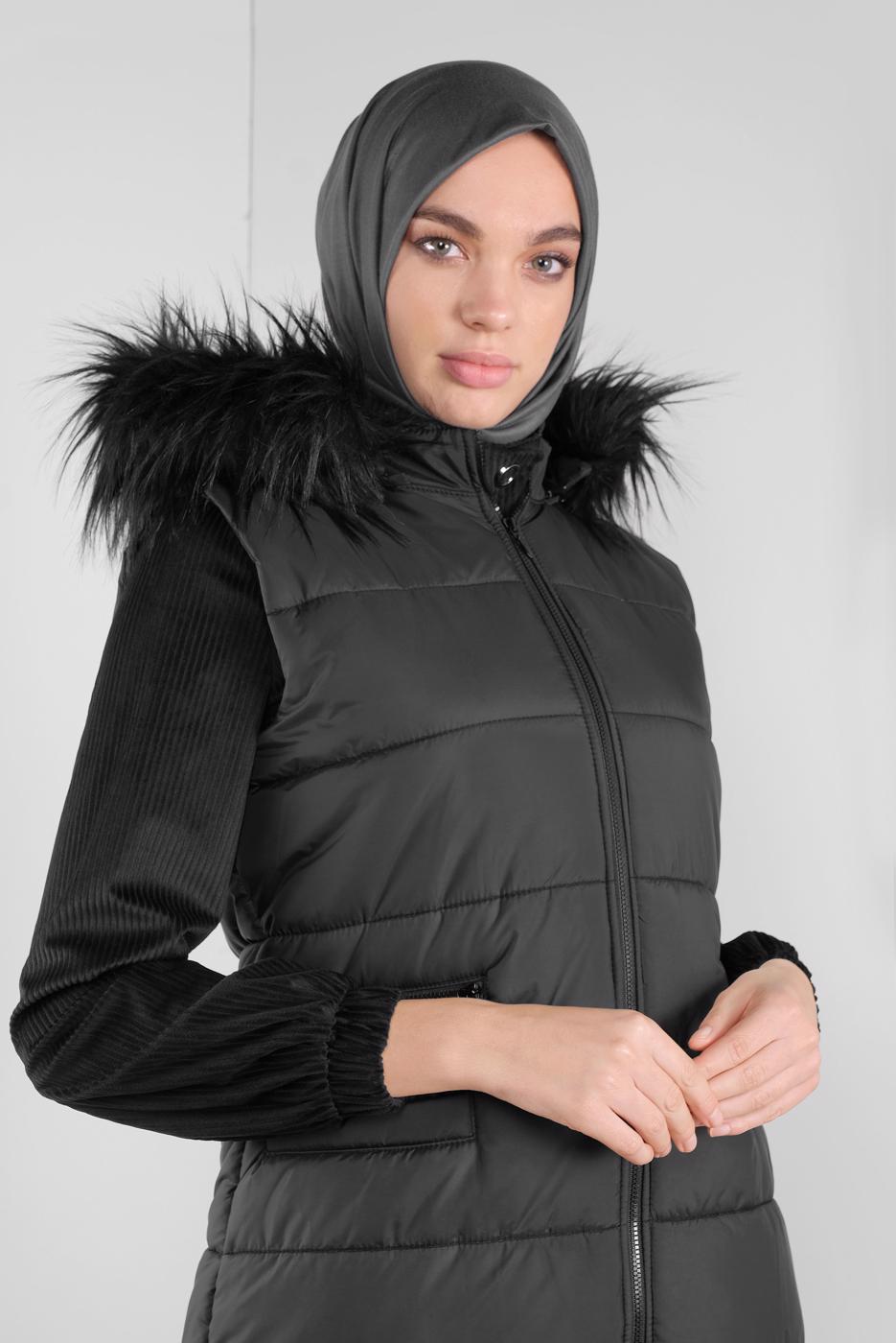 Tesettür giyim SİYAH KAPÜŞONLU CEP DETAYLI ŞİŞME YELEK 90146 