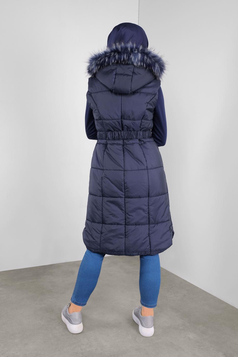 Tesettür giyim LACİVERT BELDEN TUTTURMALI KAPÜŞONLU ŞİŞME YELEK 90148 