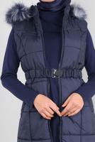 Tesettür giyim LACİVERT BELDEN TUTTURMALI KAPÜŞONLU ŞİŞME YELEK 90148 