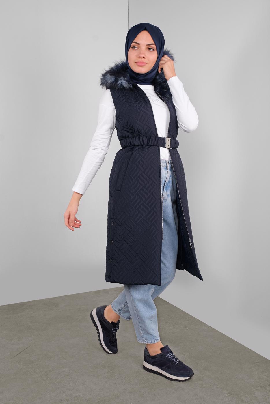 Tesettür giyim LACİVERT KENDİNDEN DESENLİ KEMERLİ ŞİŞME YELEK 90171 