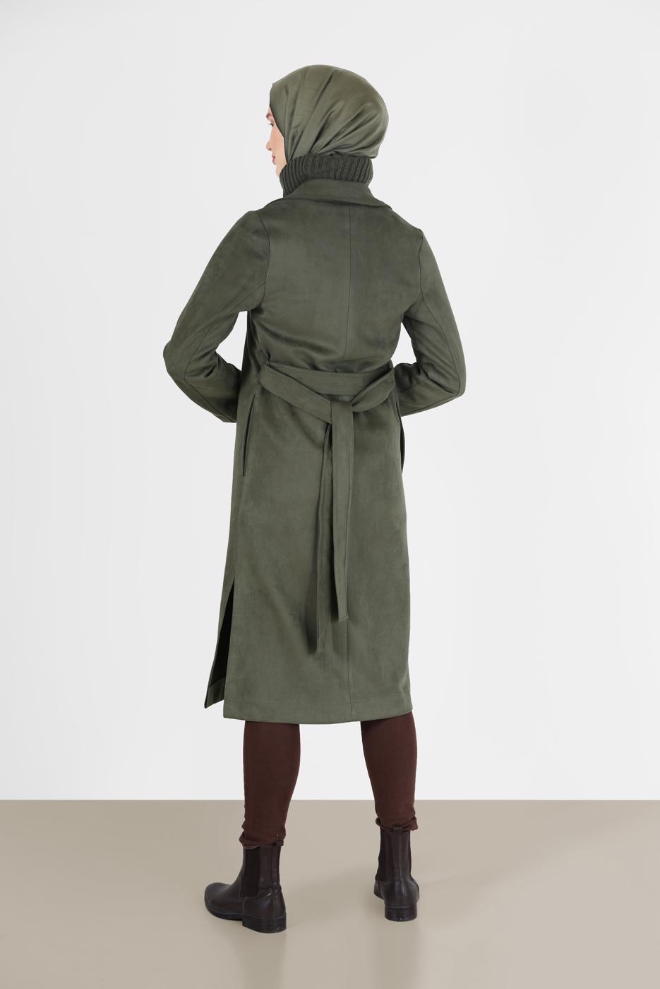 Tesettür giyim HAKİ DÜĞME DETAYLI KLASİK YAKA SÜET TRENÇKOT 65095 