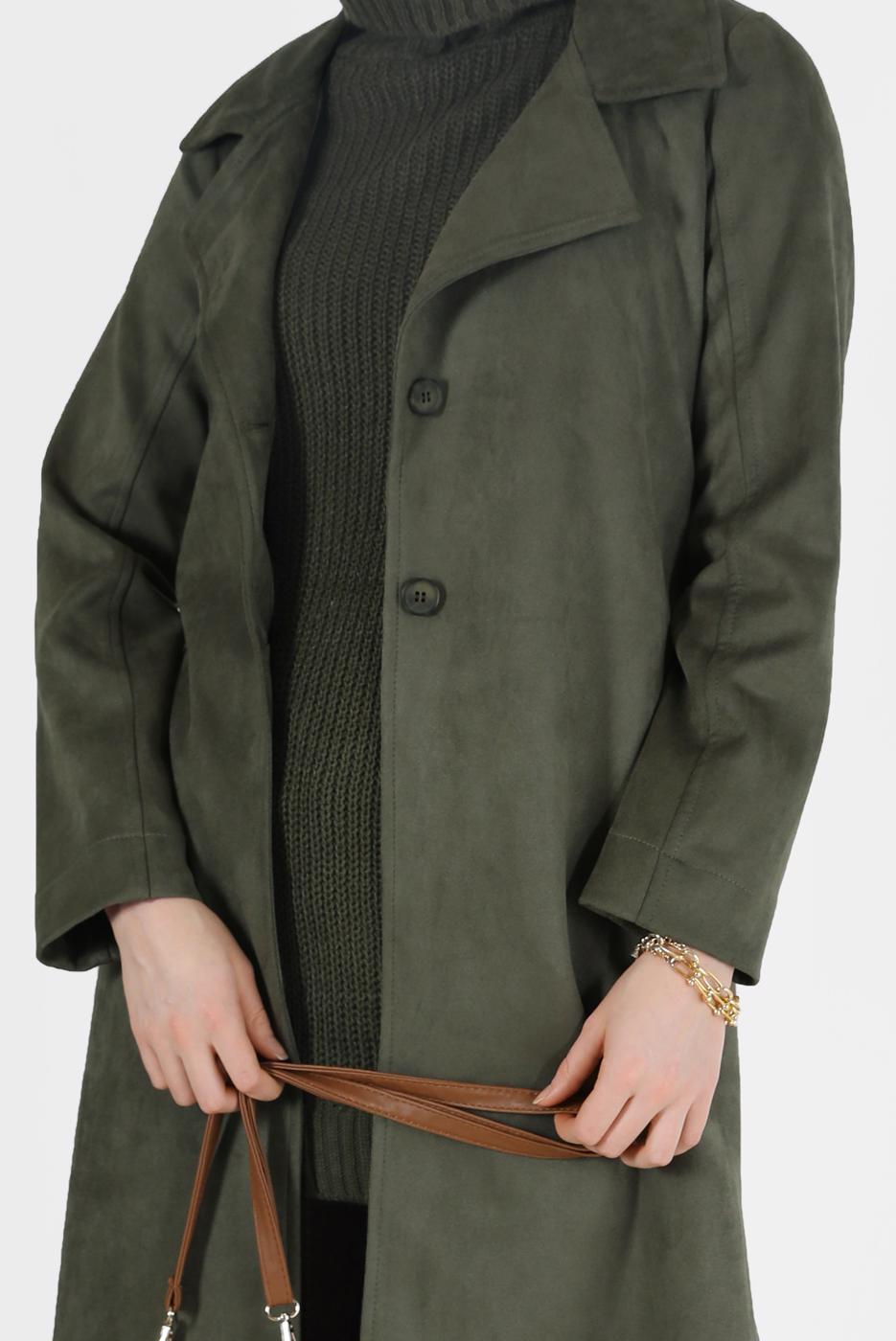 Tesettür giyim HAKİ DÜĞME DETAYLI KLASİK YAKA SÜET TRENÇKOT 65095 