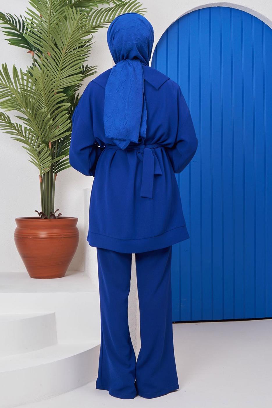 Tesettür giyim LACİVERT KUŞAĞI ZİNCİR DETAYLI GENİŞ YAKA İKİLİ PANT. TAKIM 81051 