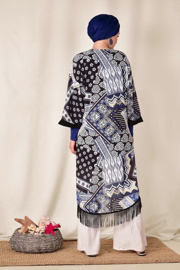 Vêtements hijab BLEU MARINE KIMONO A FRANGES A MOTIF ALVİNA 4936 - TRENDTESETTÜR