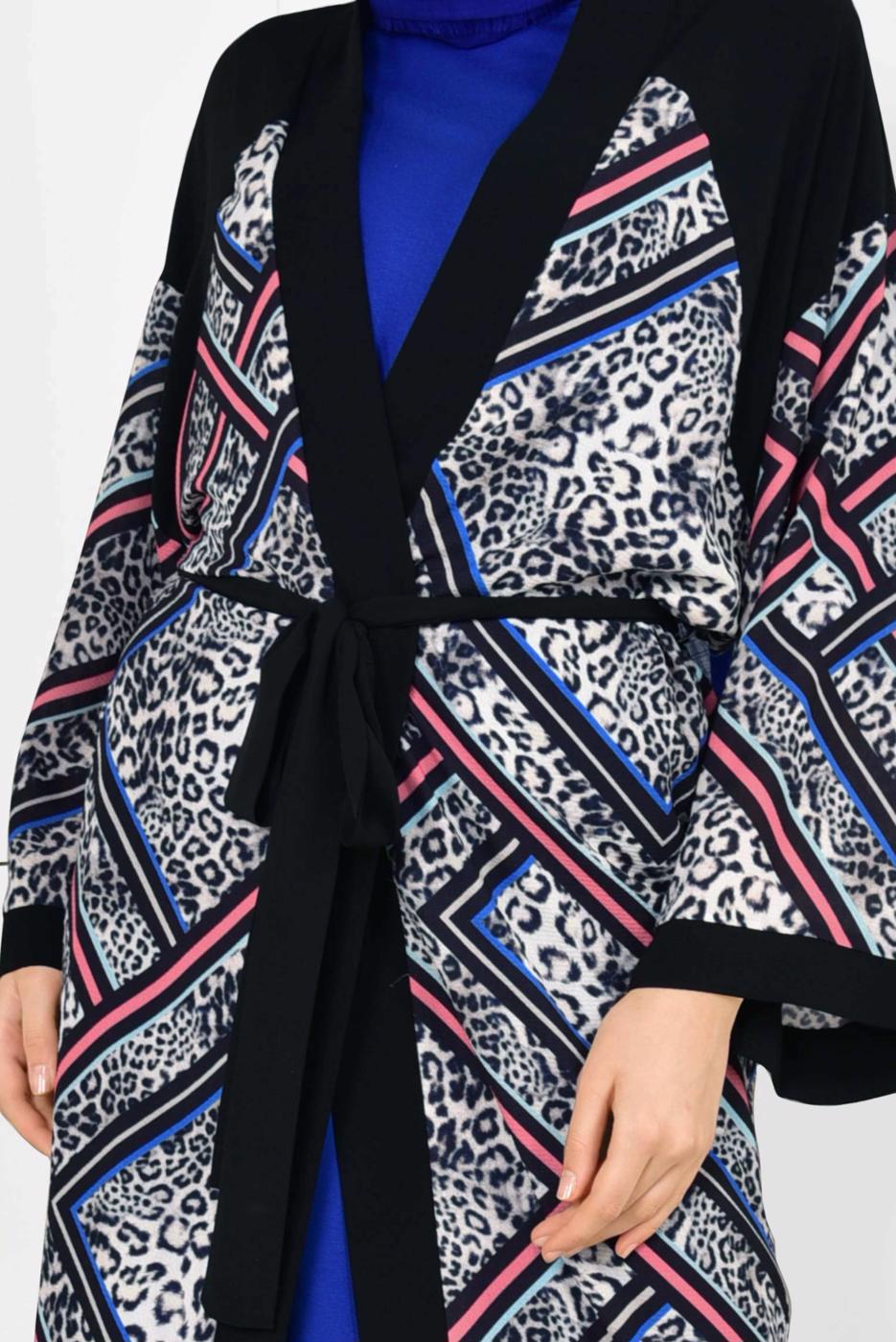 Tesettür giyim GRİ ALVİNA LEOPAR DESENLİ KİMONO 4963 