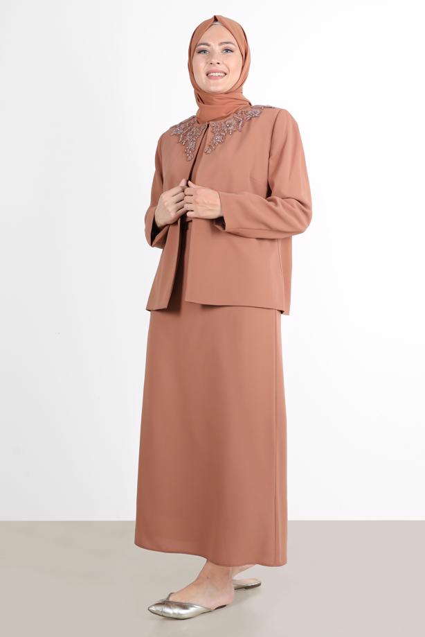 Hijab clothing BROWN ALVİNA EMBROIDERED CREPE 3-PIECE SKIRTED SUIT 30032  - TRENDTESETTÜR