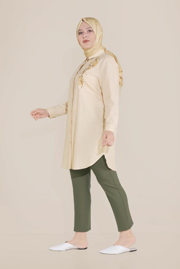 Vêtements hijab BRUN ALVİNA TUNIQUE EN COTON BRODÉ FLORAL À BOUTONS 20047 - TRENDTESETTÜR