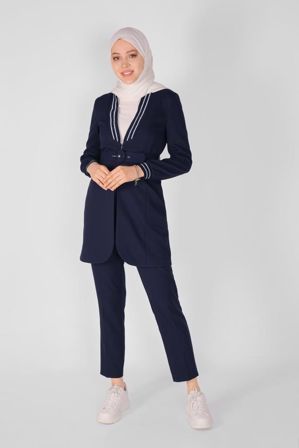 Vêtements hijab BLEU MARINE ALVINA VESTE AVEC DÉTAIL RAYURES À PAILLETTES T 41468 - TRENDTESETTÜR