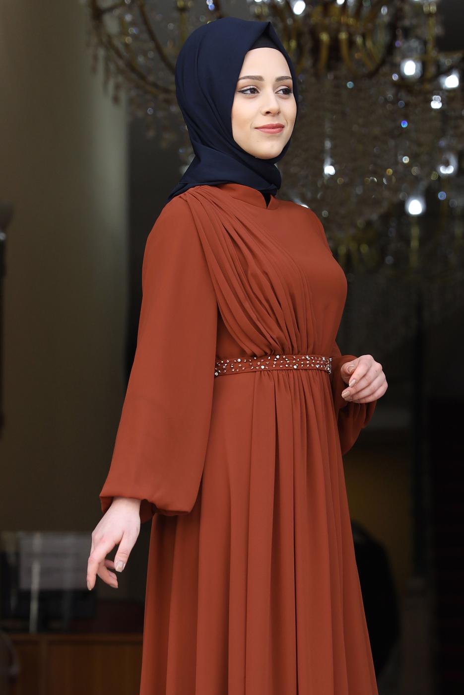 Tesettür giyim KAHVE DRAPE DETAYLI ABİYE ELBİSE T 0053