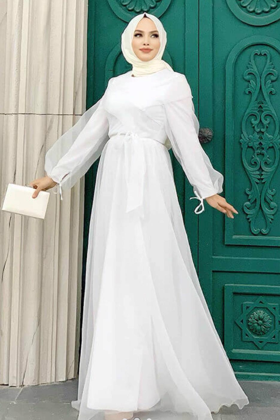 Tesettür giyim EKRU KUŞAKLI TÜLLÜ ABİYE ELBİSE T 4693