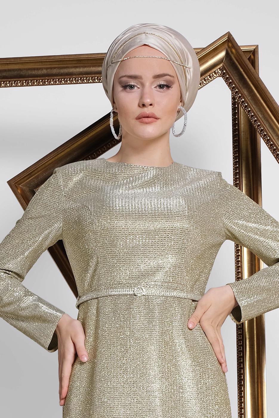 Tesettür giyim ALTIN ALVİNA SİMLİ KEMERLİ ABİYE ELBİSE 5583 