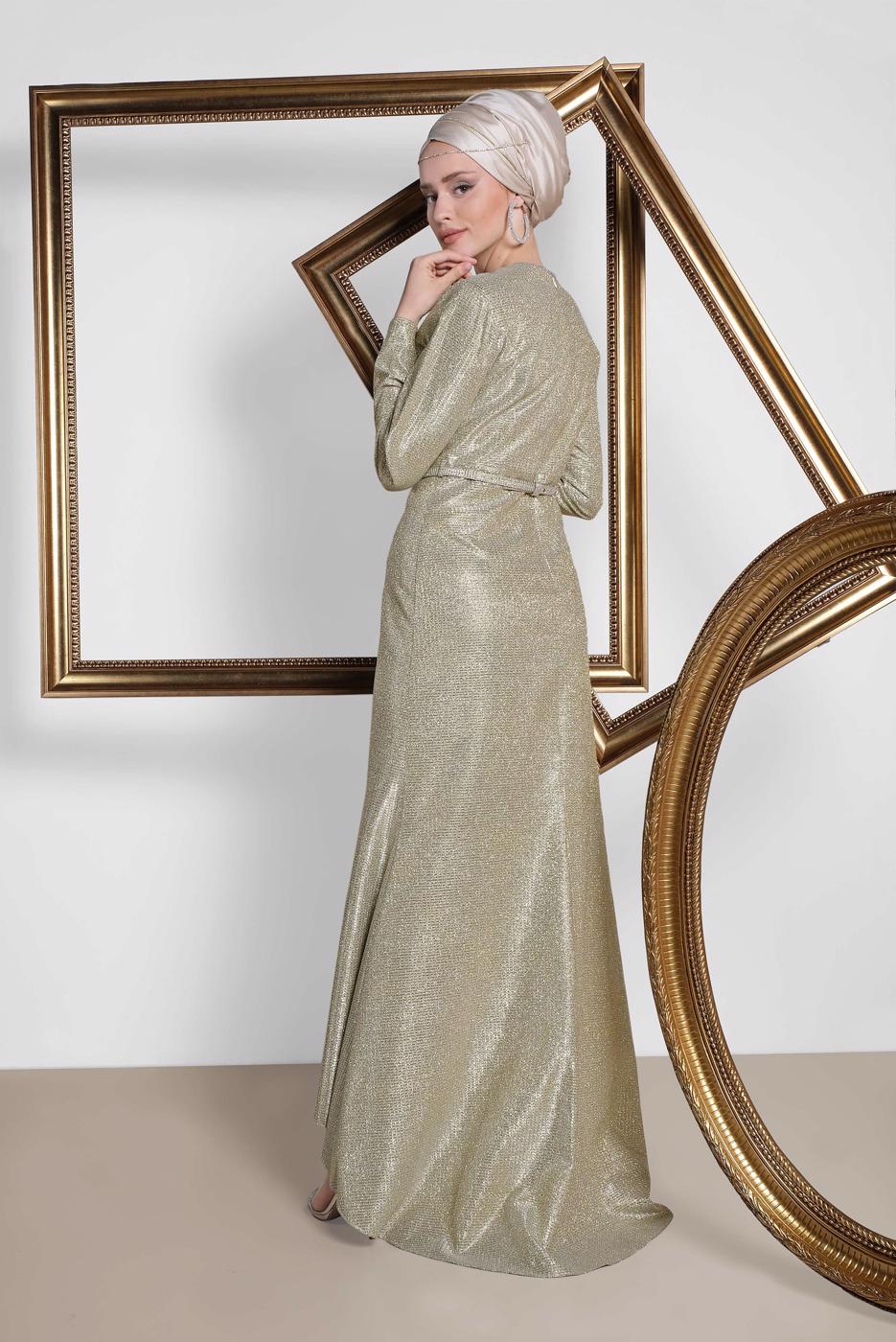 Tesettür giyim ALTIN ALVİNA SİMLİ KEMERLİ ABİYE ELBİSE 5583 