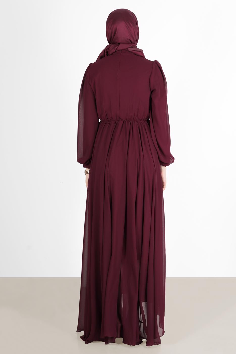 Tesettür giyim BORDO PİLE GÖRÜNÜMLÜ BELİ BÜZGÜLÜ ABİYE ELBİSE 65015 