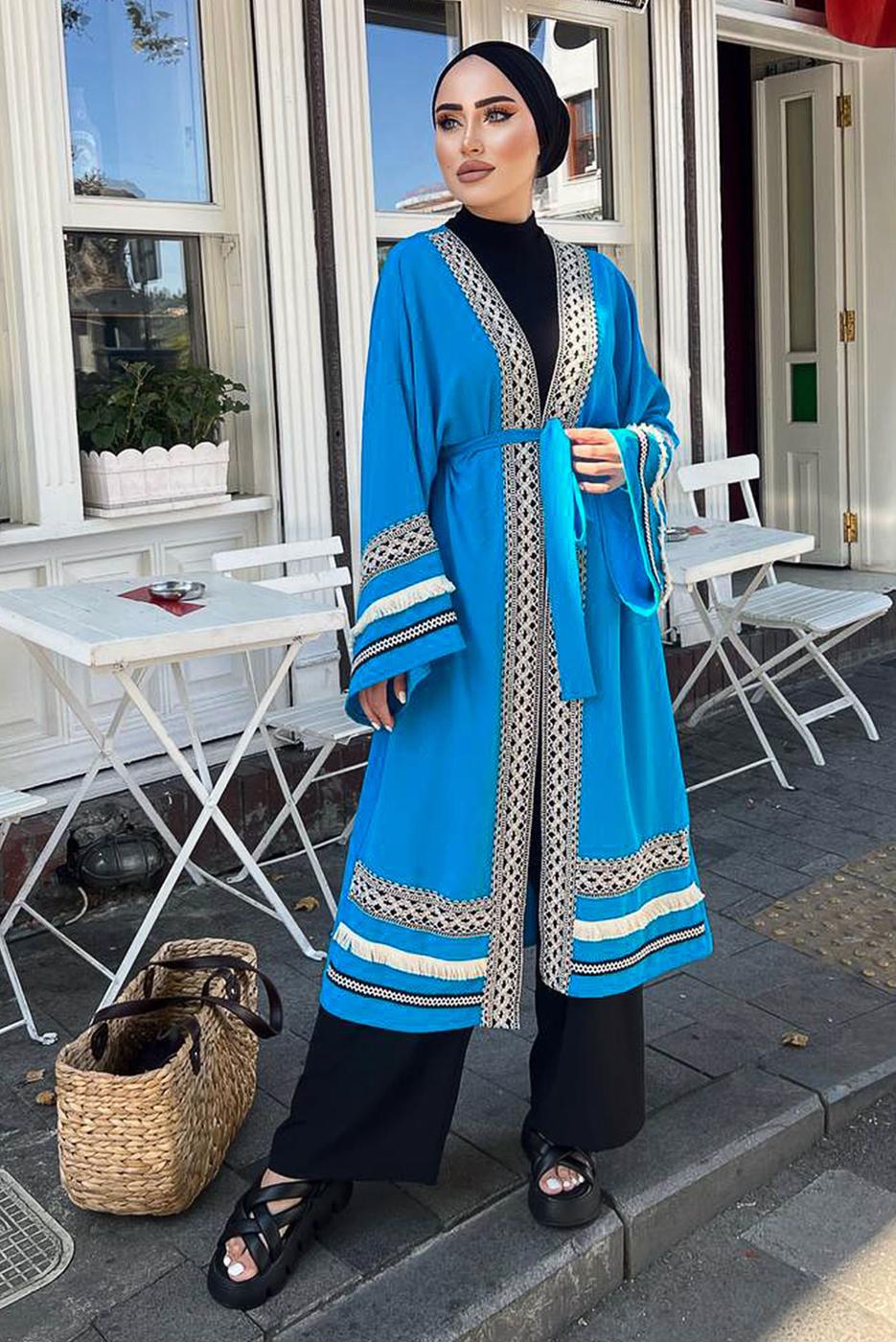 Tesettür giyim MAVİ NAKIŞLI PÜSKÜLLÜ KİMONO 0781 