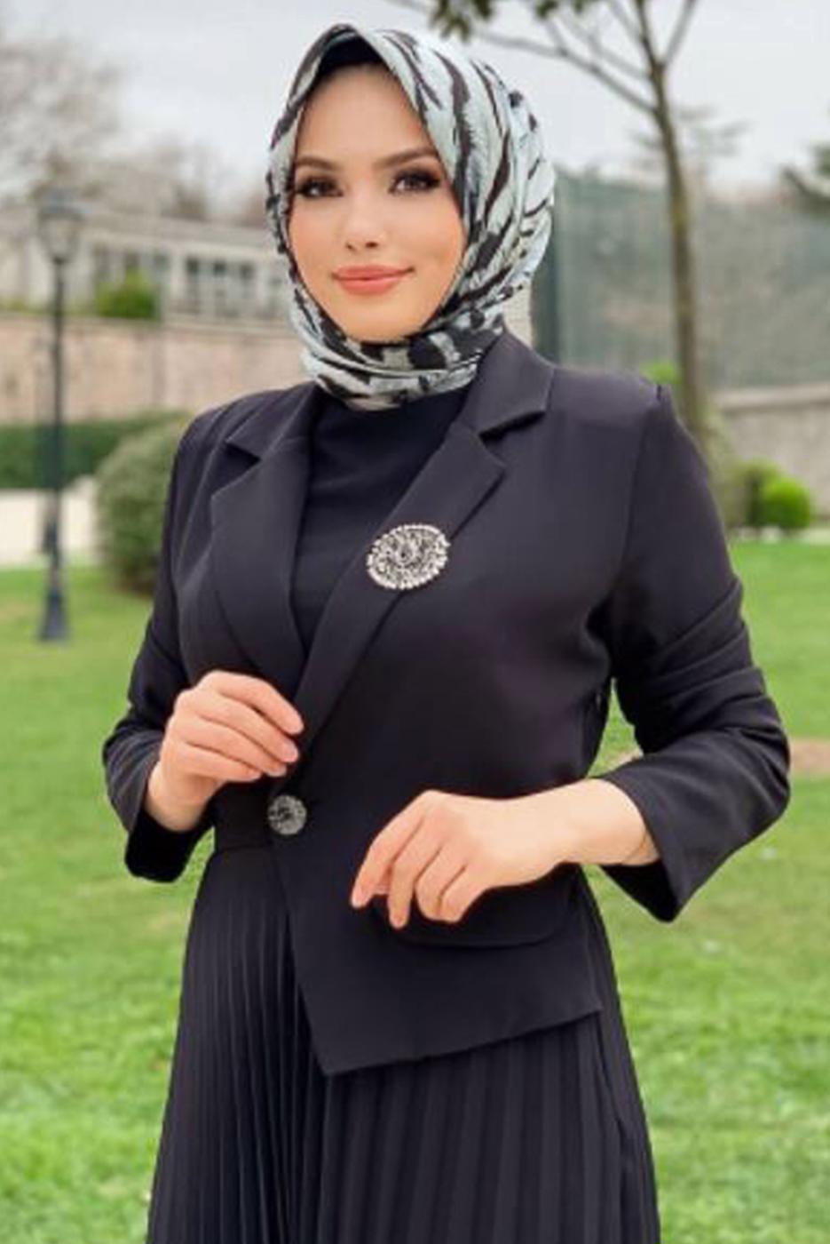 Tesettür giyim SİYAH CEKET GÖRÜNÜMLÜ ELBİSE T 0073