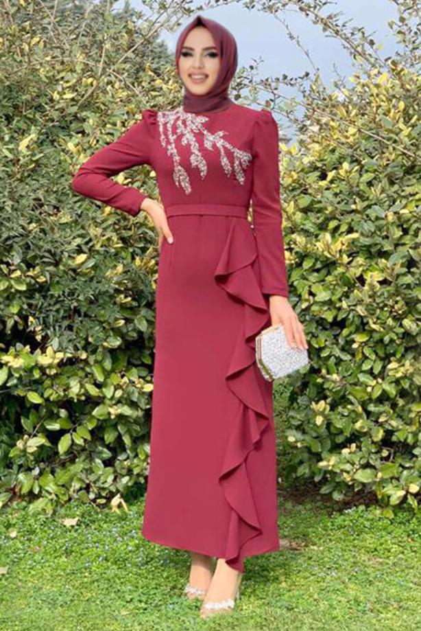 Vêtements hijab  ROBE BRODÉE DE GEMMES À VOLANTS 0563 - TRENDTESETTÜR