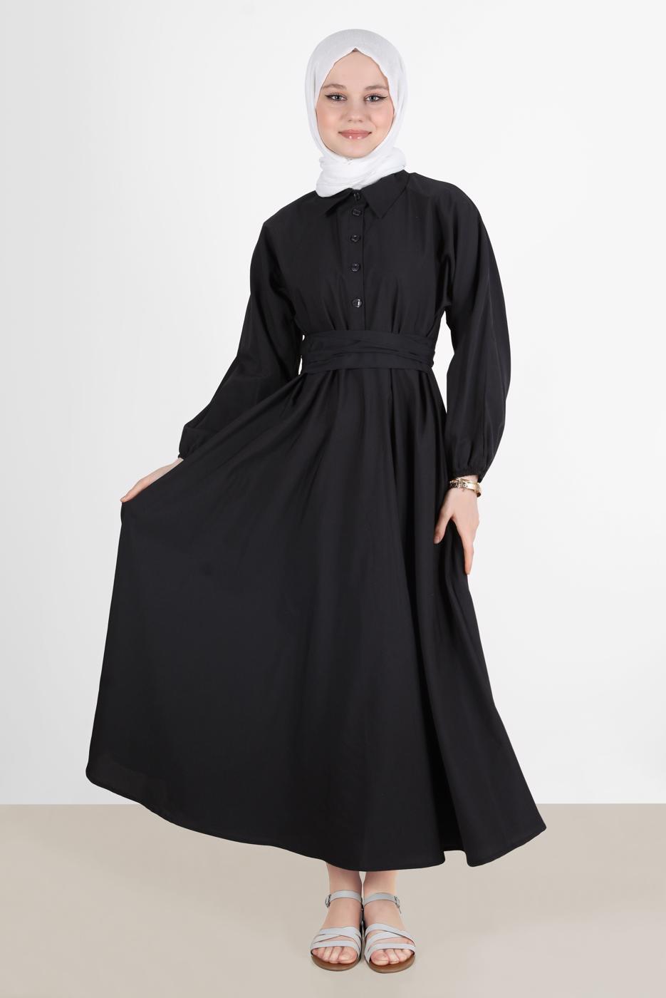 Tesettür giyim SİYAH DÜĞMELİ KUŞAKLI ELBİSE 09005