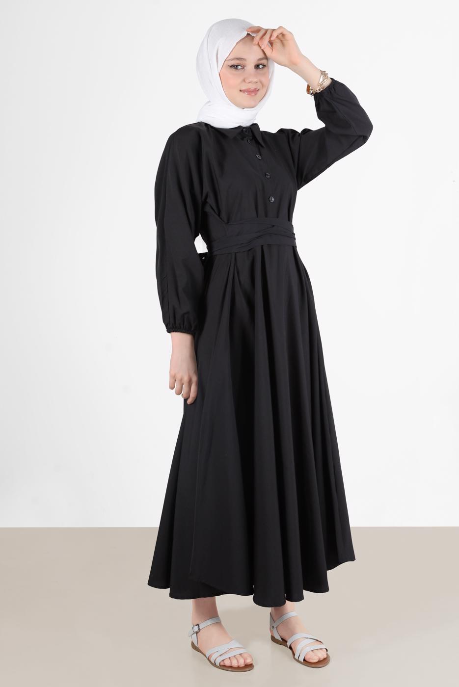 Tesettür giyim SİYAH DÜĞMELİ KUŞAKLI ELBİSE 09005